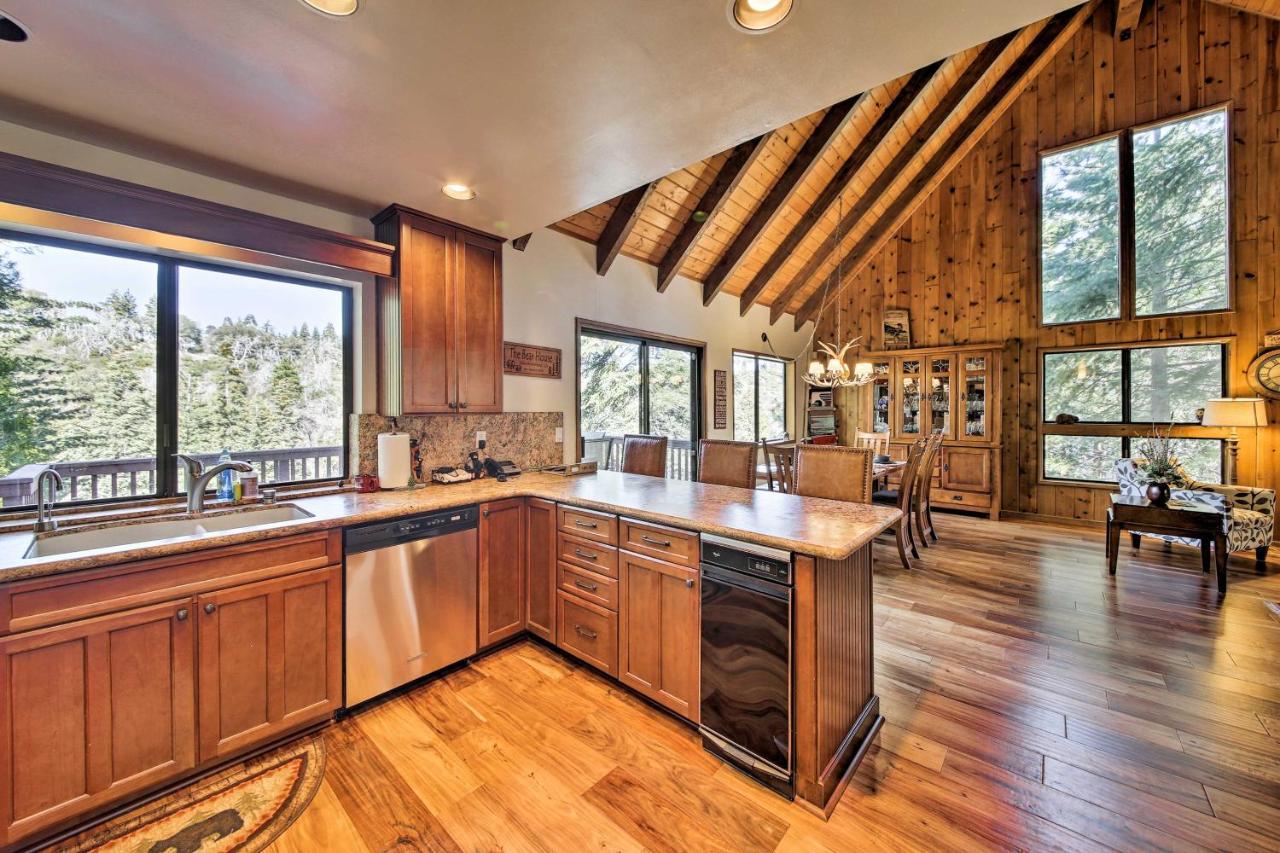 Spacious Lake Arrowhead Home With 2 Decks And Views Dış mekan fotoğraf